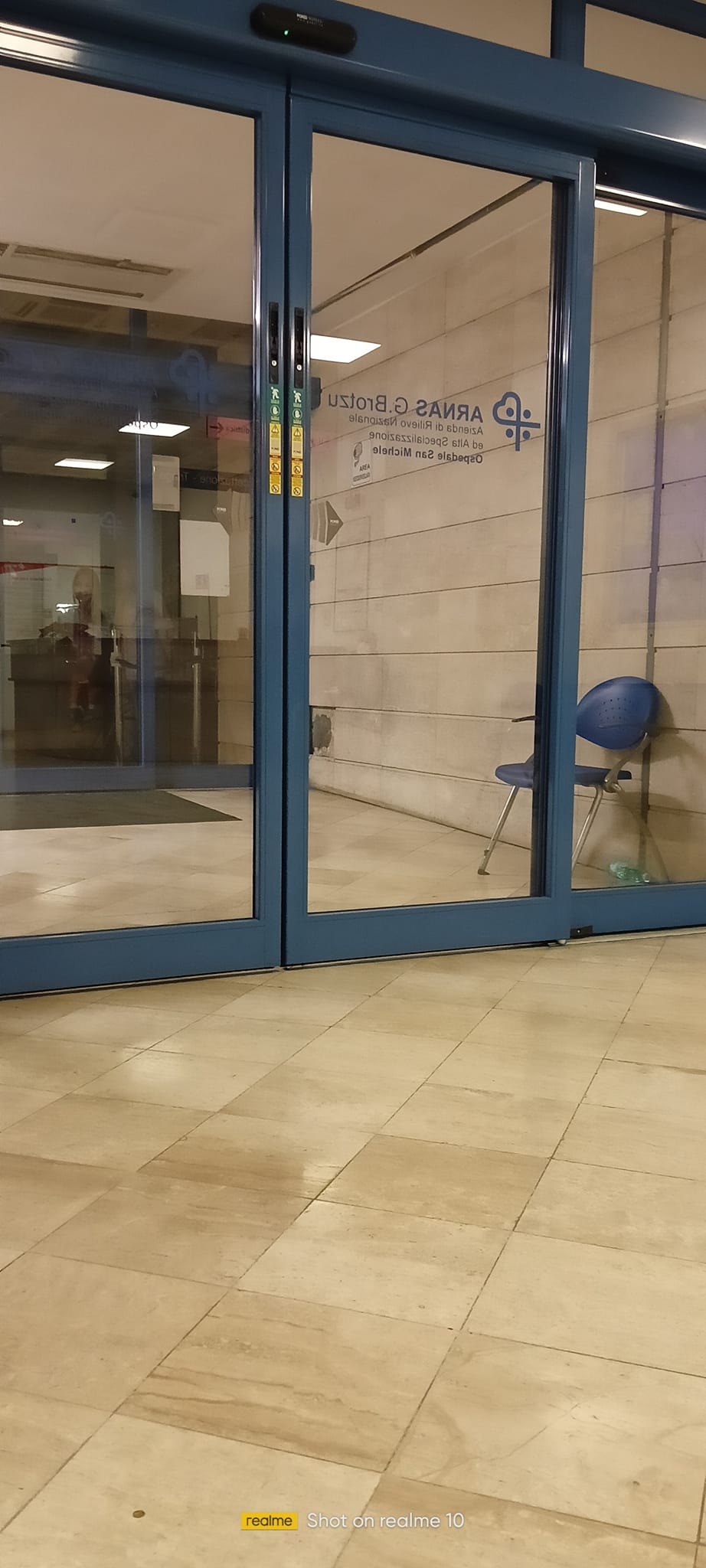 Stefania, dimessa alle 5 dal pronto soccorso: “Delusa non dai medici, ma dai politici che spendono e fanno tagli alla sanità”