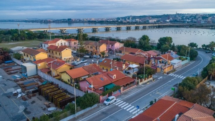 Cagliari, svolta al Villaggio dei Pescatori: sì al ponte ciclopedonale tra La Playa e Giorgino