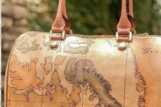 Commissariata l’azienda di Alviero Martini: borse da 20 euro prodotte nei laboratori cinesi e rivendute e 350