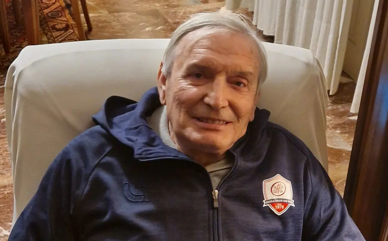 Cagliari, Gigi Riva ricoverato dopo un malore in casa: dovrà subire un intervento al cuore