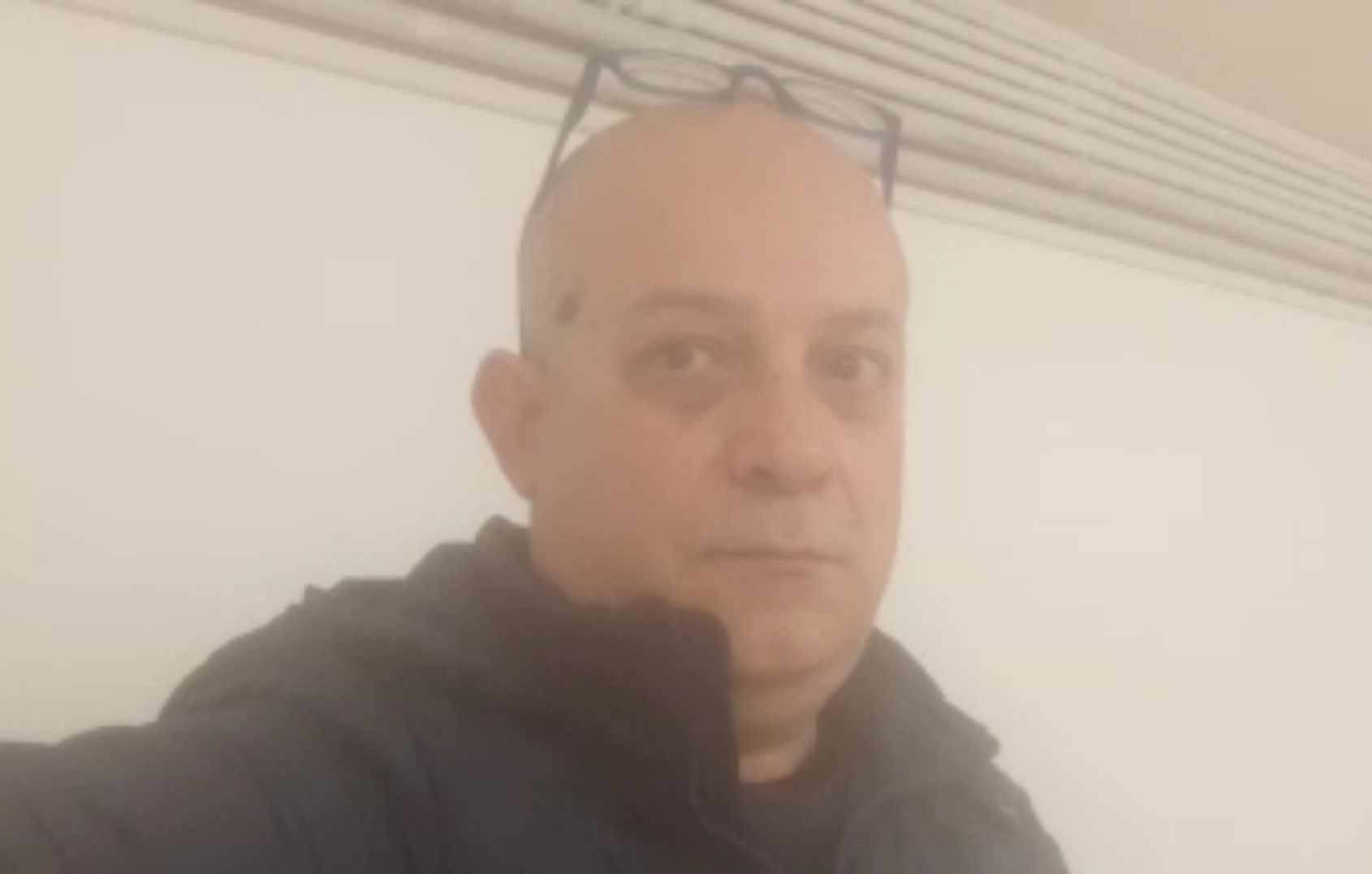 Cagliari, l’odissea: “Visita necroscopica dopo 30 ore, impossibile vedere per l’ultima volta mia mamma”