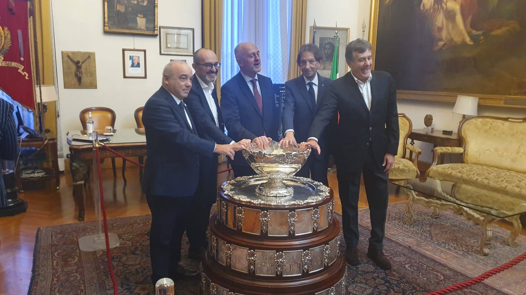 La Coppa Davis arriva in città “l’insalatiera” al Comune di Cagliari