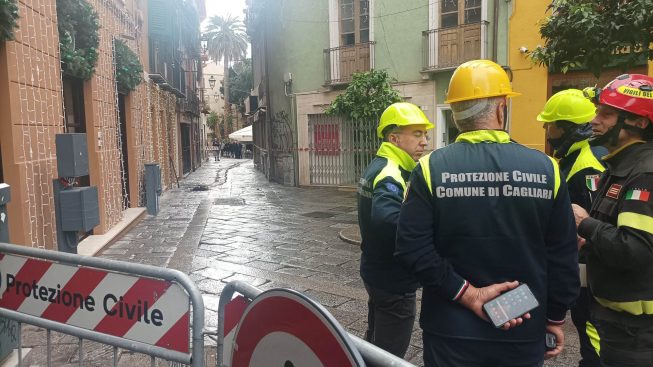 Cagliari, svolta per residenti e commercianti alla Marina: dopo un anno riapre via Dettori