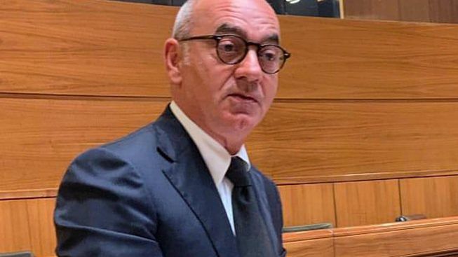 “Mr. Wolf” Lancioni, l’uomo ombra di Solinas accusato di corruzione che decide tutto nel Psd’Az