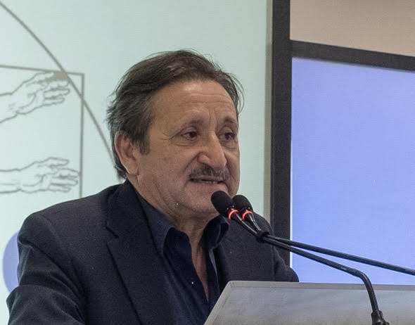 Pier Sandro Scano, nuovo saggio di fisica dalla Sardegna a Cambridge: “Einstein immenso, ma su spazio e tempo siamo solo agli inizi”