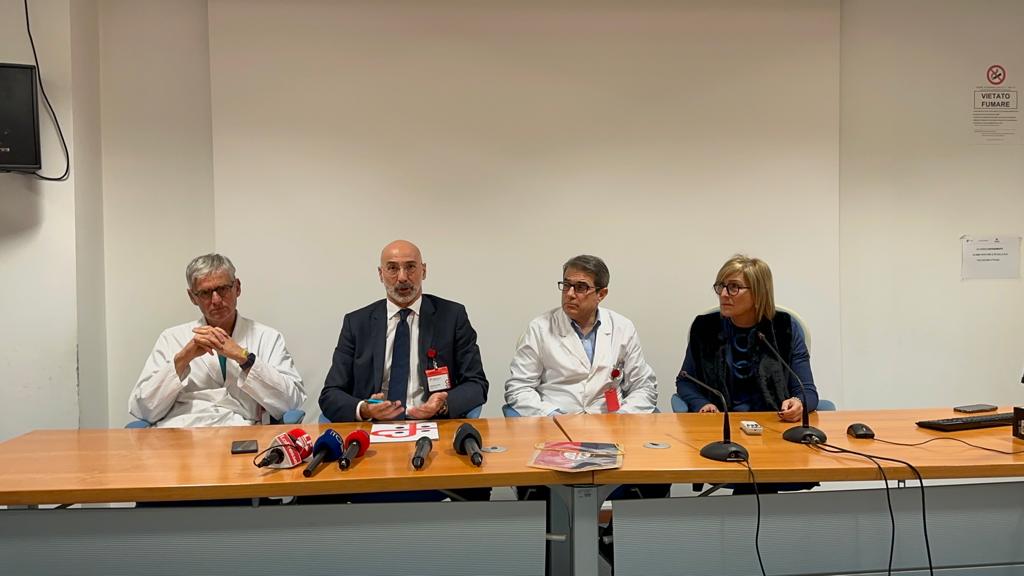 Gigi Riva ha rifiutato l’intervento alle coronarie: “Voleva pensarci, ma non ci aspettavamo morisse”