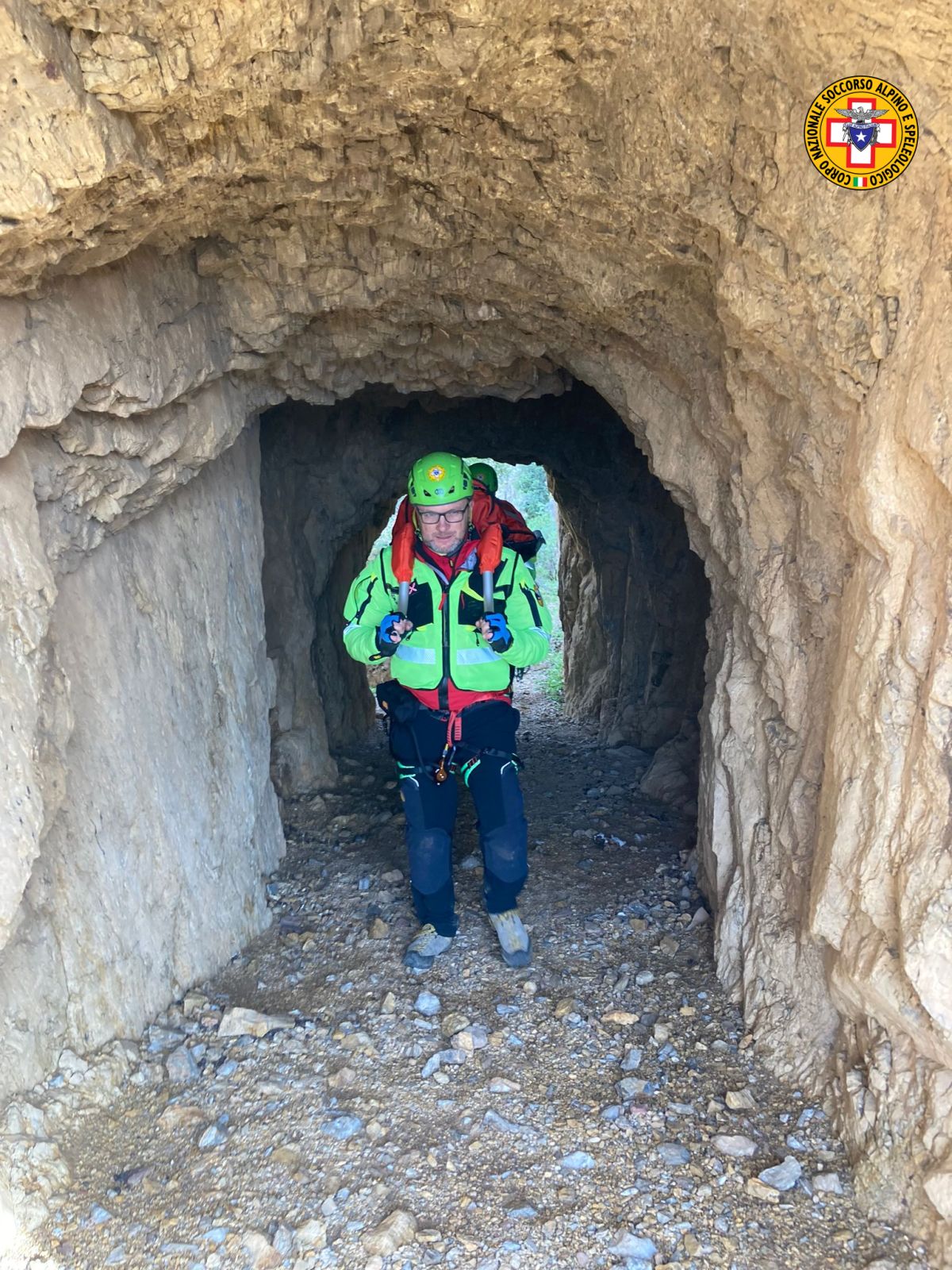 Iglesias, grave infortunio per un cacciatore di Gonnesa: 13 soccorritori in campo, ferito a una gamba