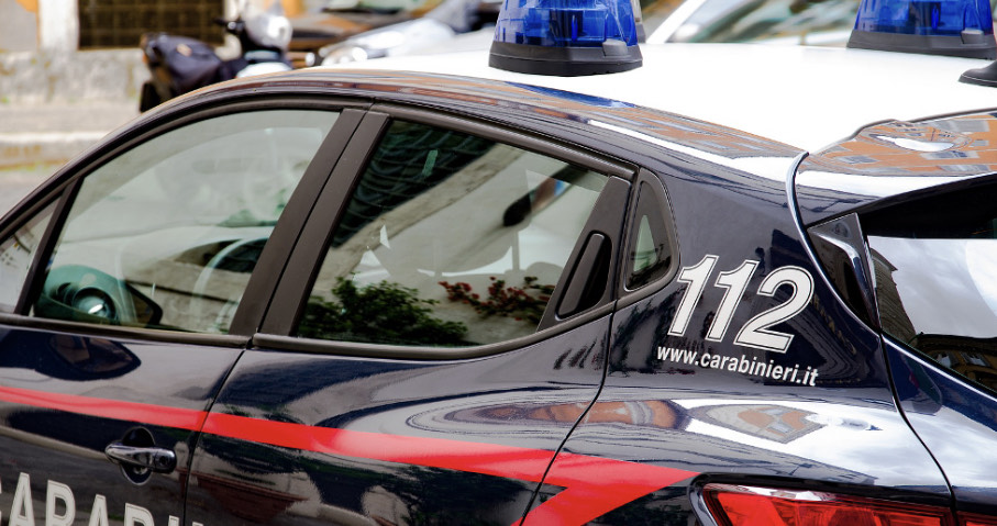 La madre sta male: la uccide e poi si toglie la vita