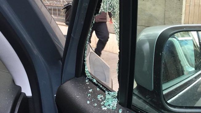 Selargius, topi d’auto scatenati: nel bottino anche tramezzini e palloni