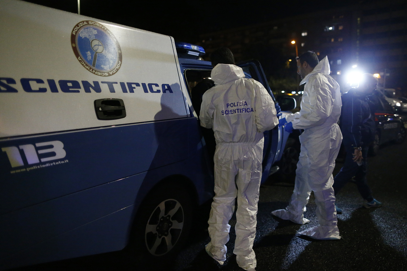 Femminicidi, orrore senza fine: finanziere uccide sorella e madre della ex