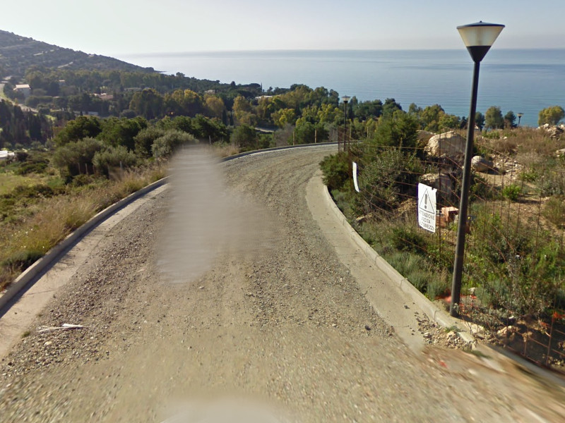 Quartu, camere da letto e bagni costruiti senza permesso in zona vincolata a Terra Mala: “Demolite tutto”