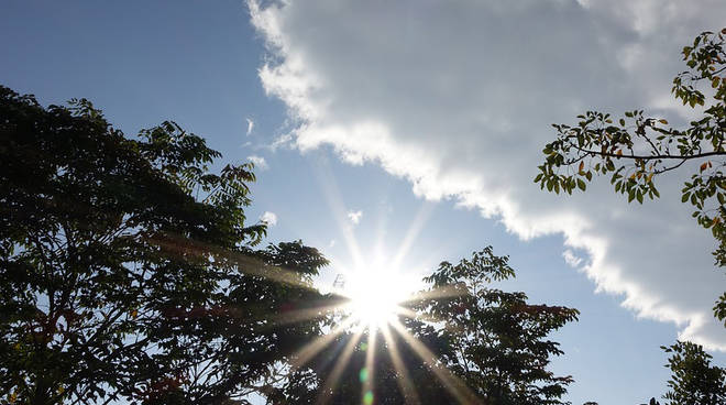 Meteo Casteddu, le nuvole non bloccano l’aumento del caldo sulla Sardegna: 21 gradi a metà febbraio