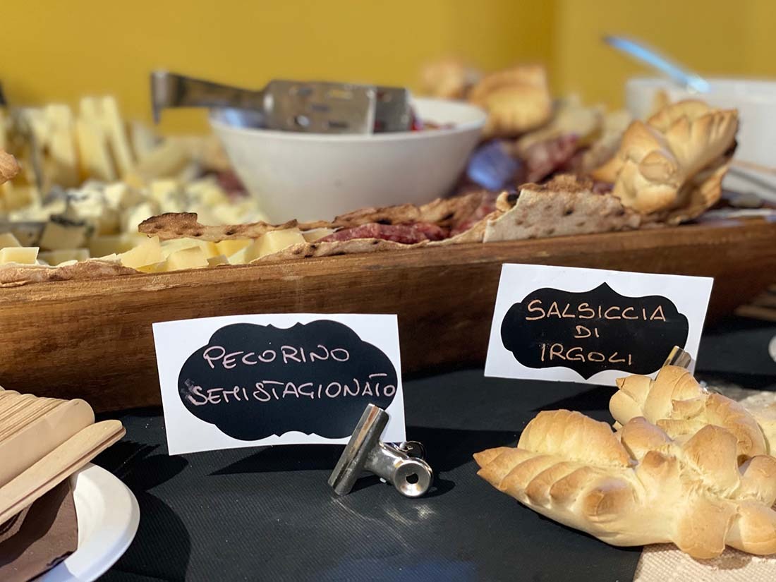 Cagliari, festa di Sant’Efisio: al Comune un rinfresco per le autorità da 7 mila euro