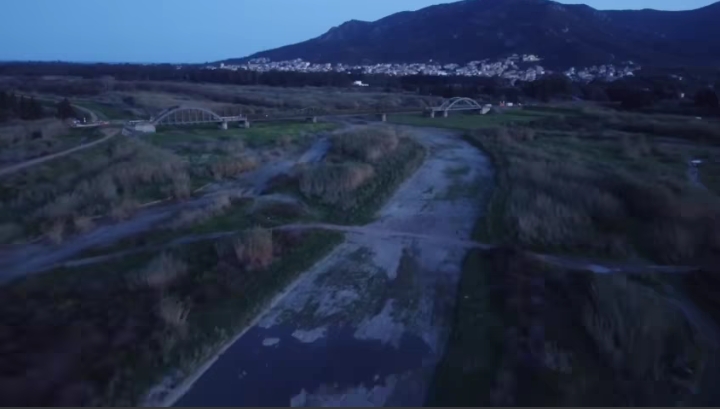 Il Flumendosa si avvicina al ponte di ferro, scatta la massima allerta
