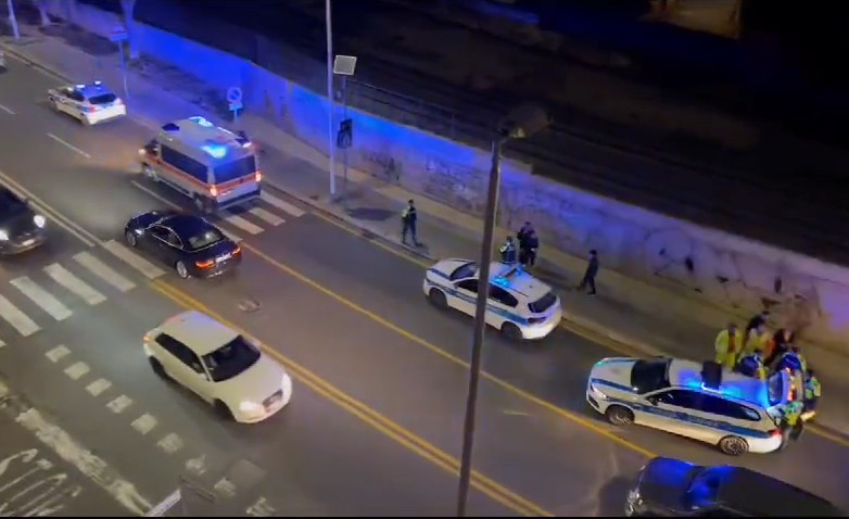 Cagliari, giovane travolto sulle strisce in via dei Conversi: “Assurdo aver portato qui il traffico di viale Marconi”