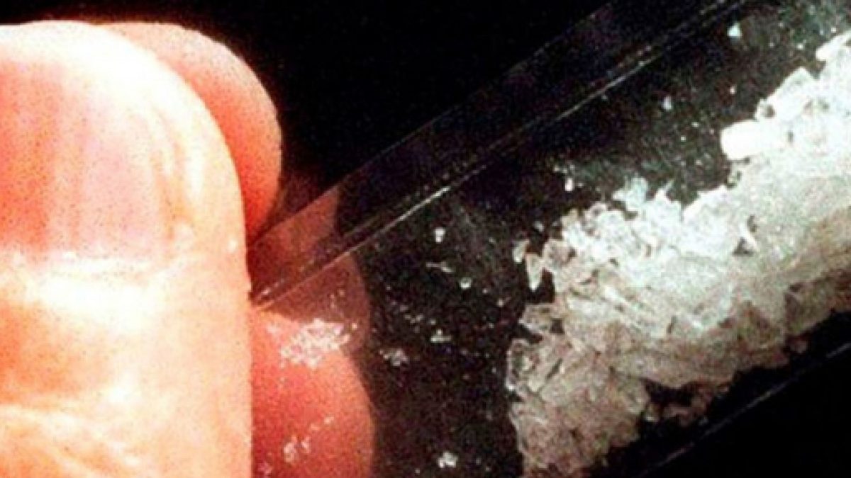 Cagliari, donna dominicana fermata in aeroporto con 120 grammi di droga shaboo: dieci volte più forte della cocaina