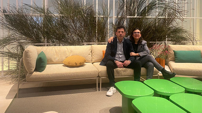 Neon Europa al Salone del Mobile. La collezione Pedrali: sedie, tavoli, salotti indoor e outdoor