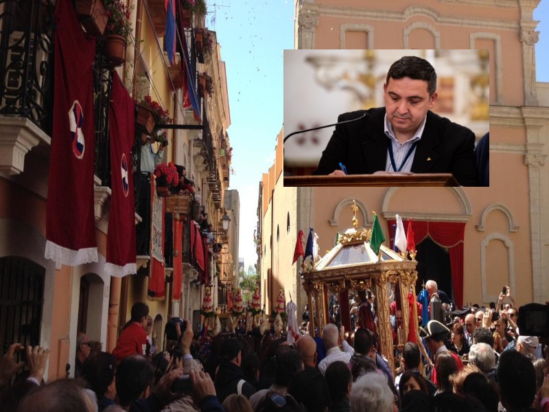 Cagliari, Sant’Efisio sfila sotto la pioggia: “Non l’hanno fermato nemmeno le bombe, niente tribune ma conta la fede”