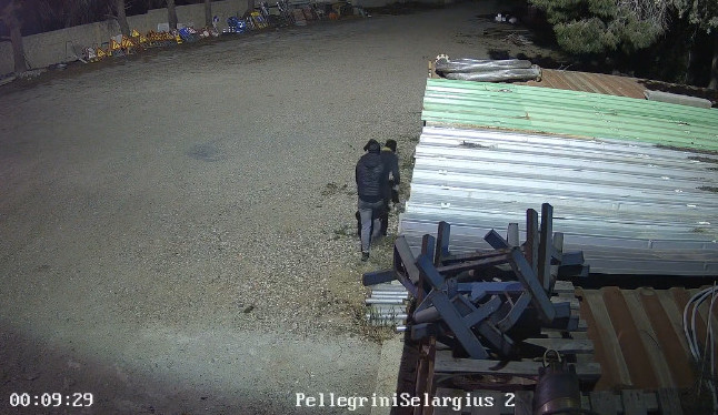 Selargius, cercano di svaligiare gli uffici del cantiere della Pellegrini: 3 malviventi beffati dalle telecamere
