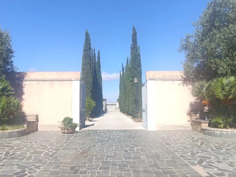 Pochi loculi a Elmas, scatta l’ordinanza di requisizione di quelli vuoti e già concessi