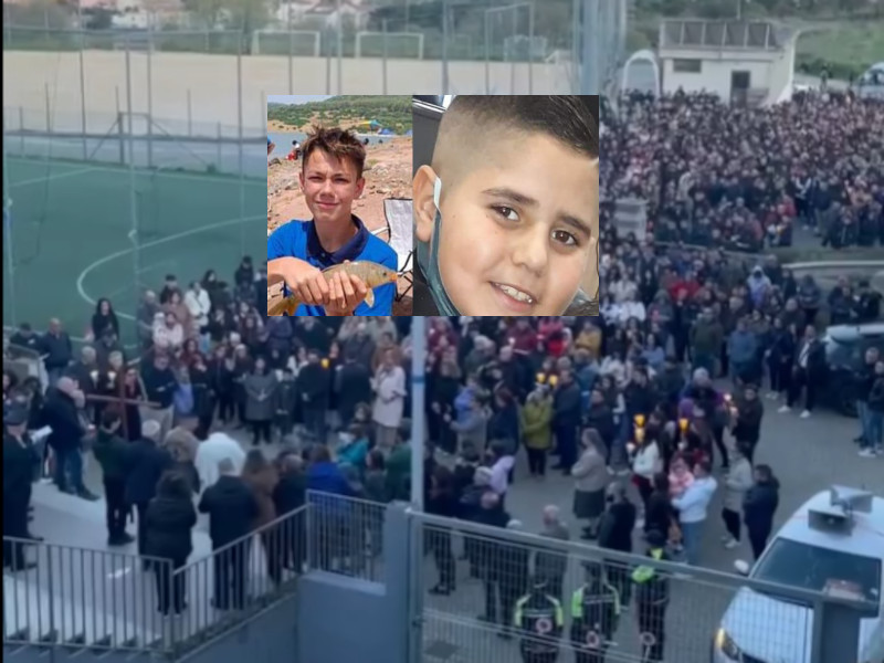 Nuoro avvolta dal dolore, migliaia in marcia tra lacrime e preghiere per Patrick e Ythan