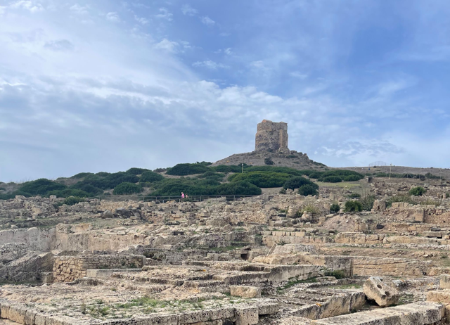 Magica Tharros, con Dancing Histor(y)ies Festival la danza racconta la storia millenaria