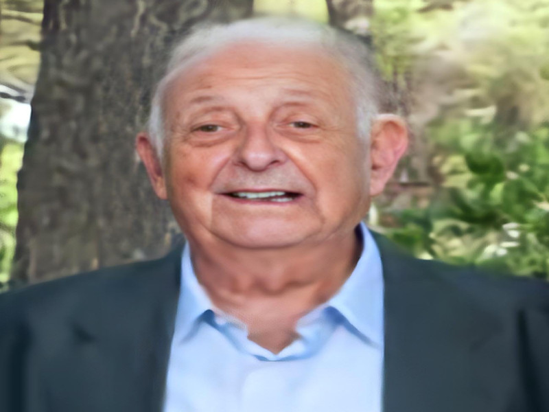 Capoterra, la moglie e i figli piangono la scomparsa di Paolo Erriu