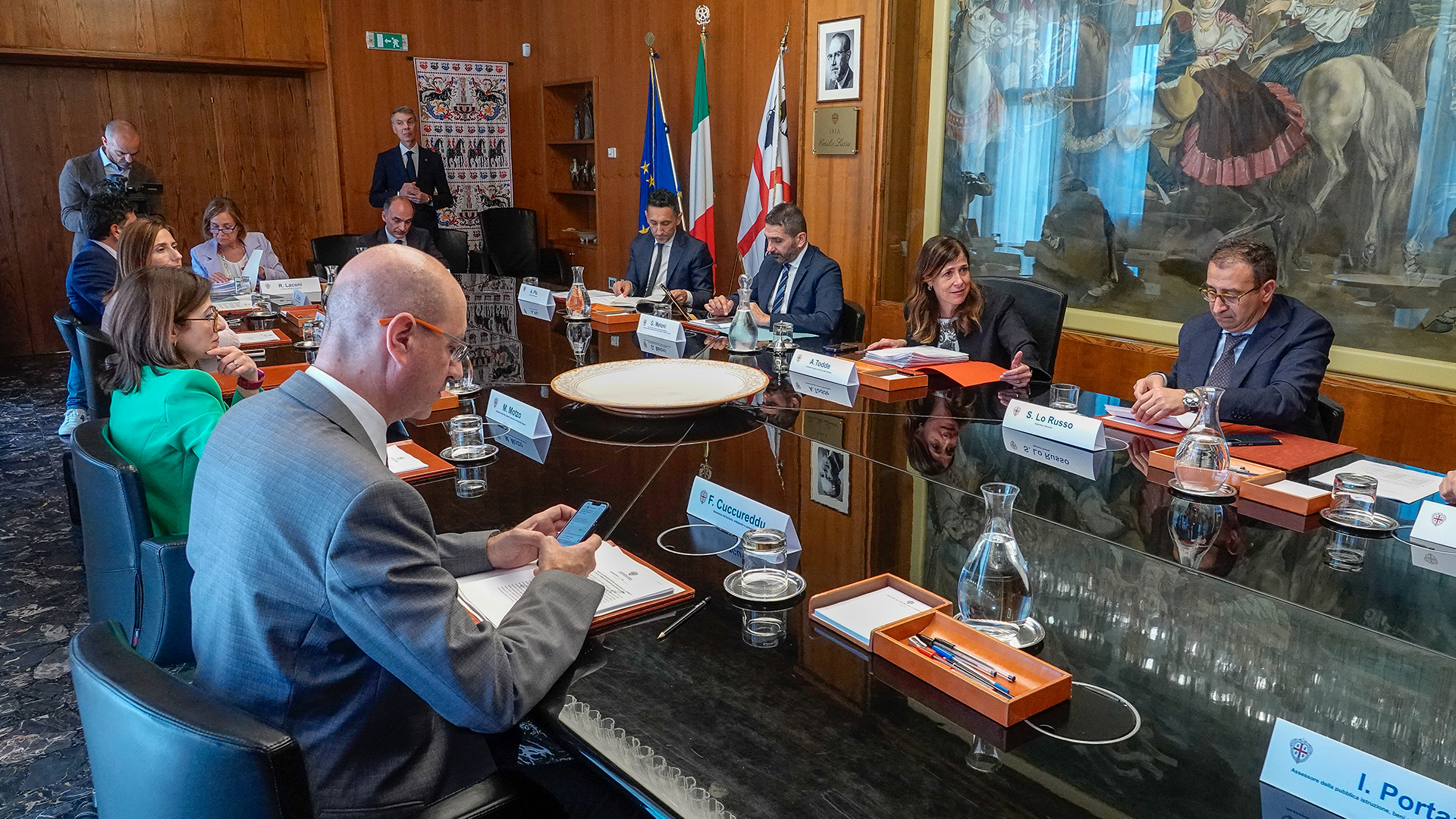 Alessandra Todde: “Lavoriamo fino a notte per togliere le macerie lasciate sulla Sardegna da Solinas”