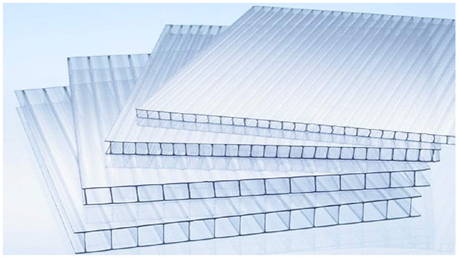 I consigli di Neon Europa: le lastre di Policarbonato per coperture e pareti di sicurezza. La Scelta Ideale per Versatilità e Resistenza