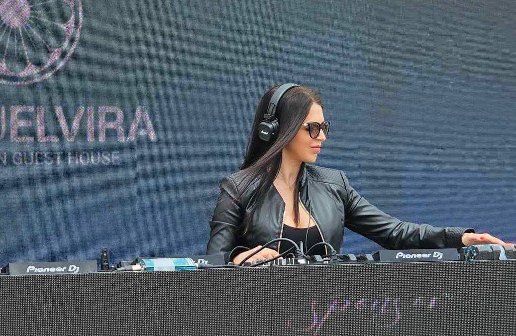 Decimomannu, la “regina delle giostre” lascia la consolle per impegnarsi in politica