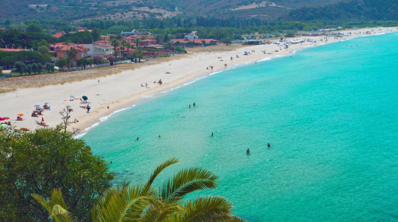 Meteo Casteddu, ecco l’estate in anticipo: punte di 30 gradi nel weekend sulla Sardegna