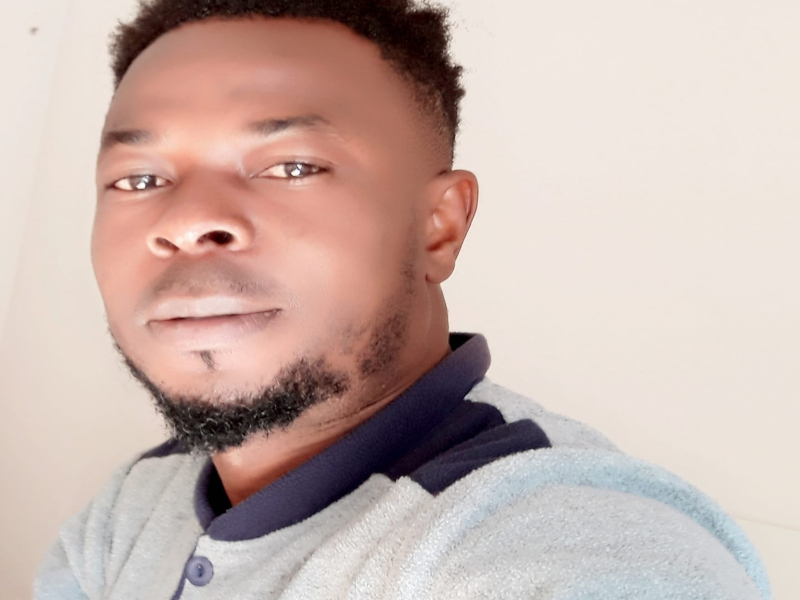 Muore a 28 anni a Monserrato stroncato da un’infezione alla testa: “Aiutateci a pagare la bara di Moustafa”