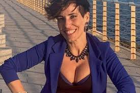 Sardegna, il primo aiuto della giunta Todde è per le imprese del turismo: 38 milioni per assumere personale