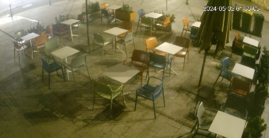 Quartu, ladri scatenati in pieno centro: “Ombrellone da 700 euro rubato e rivenduto a venti”