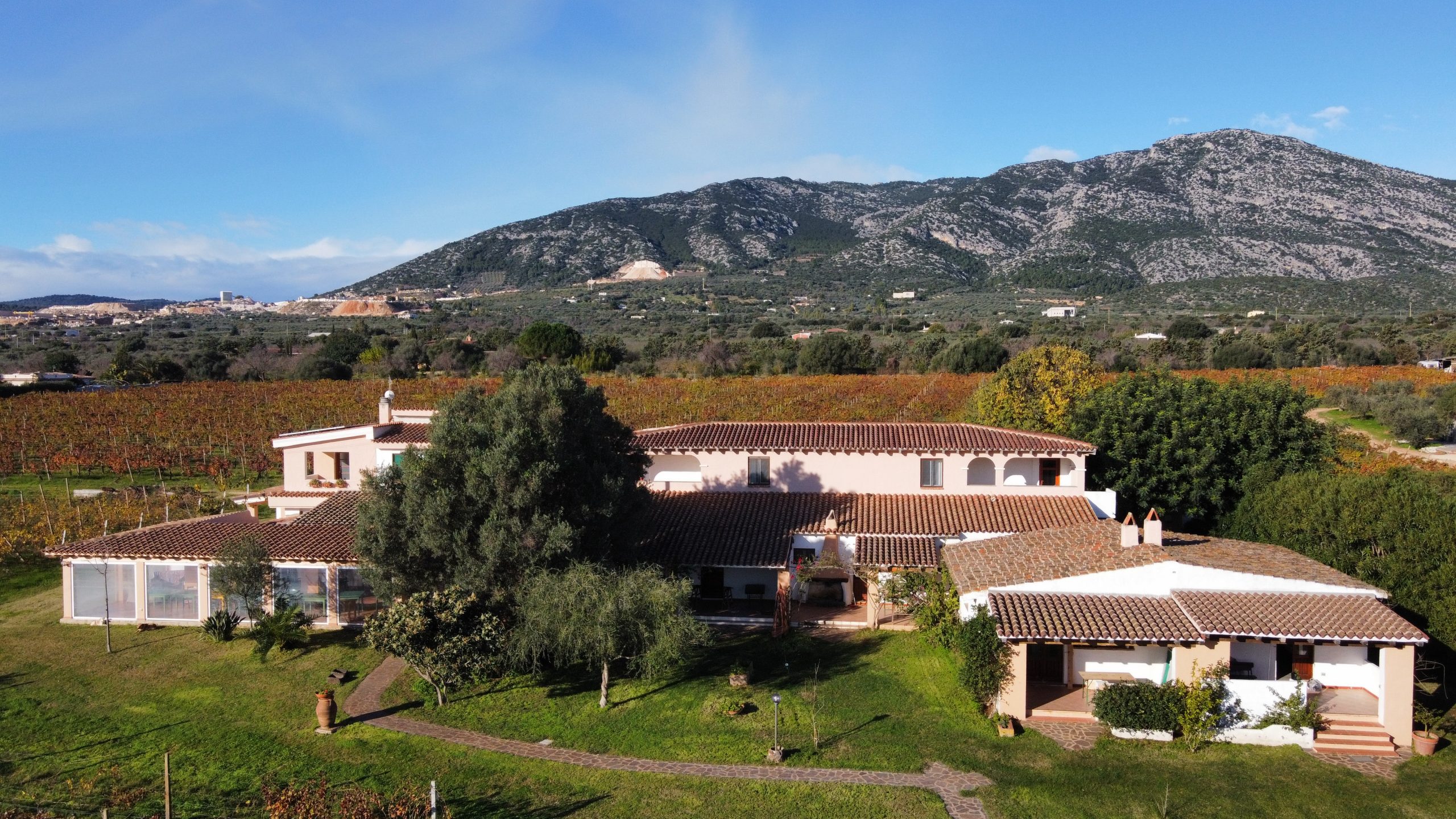 Azienda agricola Donna Lina, l’ambiente ideale per una vacanza rilassante nella natura di Orosei