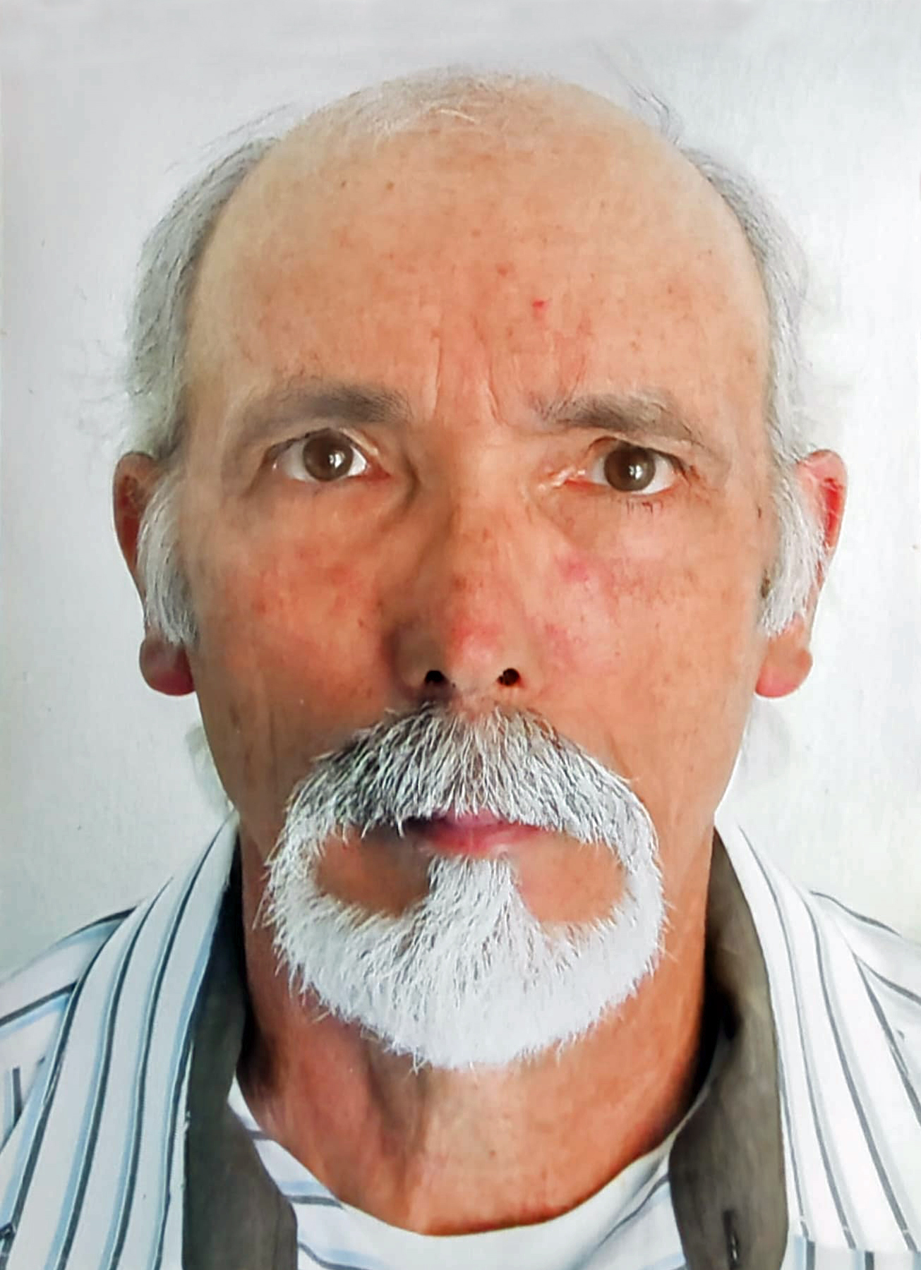 Addio a Efisio Anedda, il dolore di parenti e amici