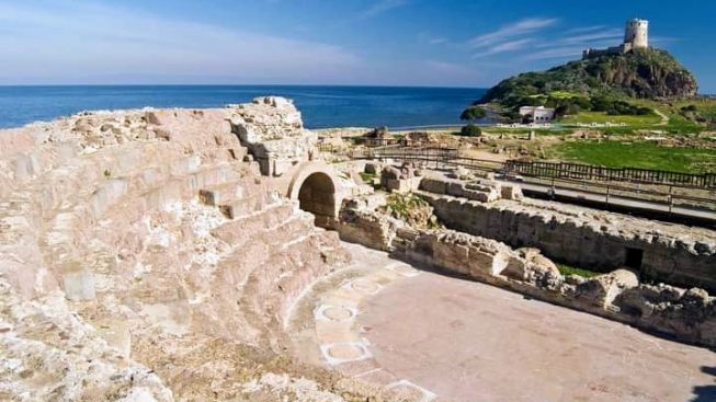 Nora accessibile a tutti: pannelli audio per i non vedenti e video lis per i non udenti