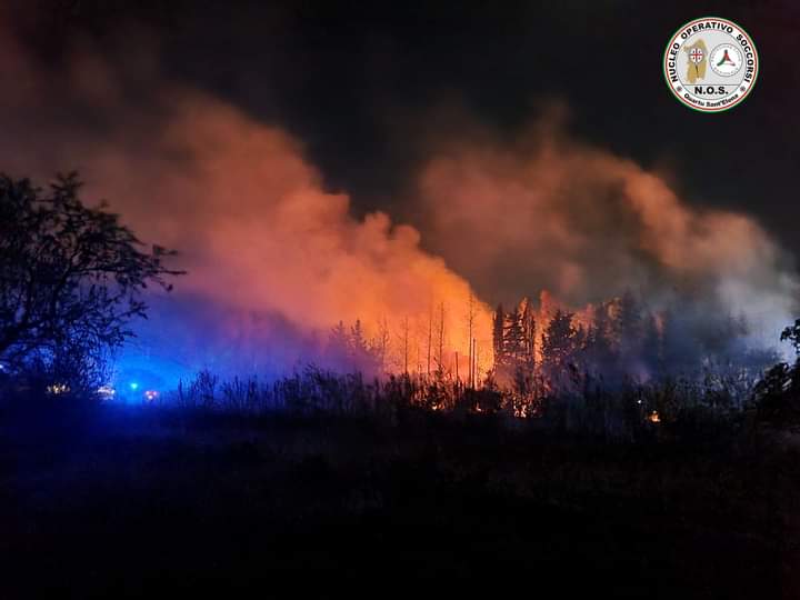 Maracalagonis, il fuoco divora le campagne: super lavoro per i volontari