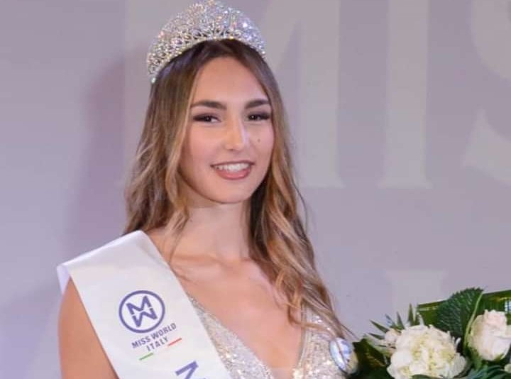 Da Giba a Gallipoli con la fascia di Miss Mondo Sardegna al petto