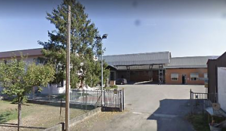 La triste fine di Mirko: operaio viene risucchiato da un macchinario e muore a 35 anni