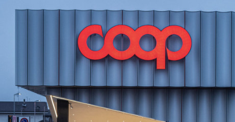 Operaio Coop mangia una merendina da buttare via e viene licenziato