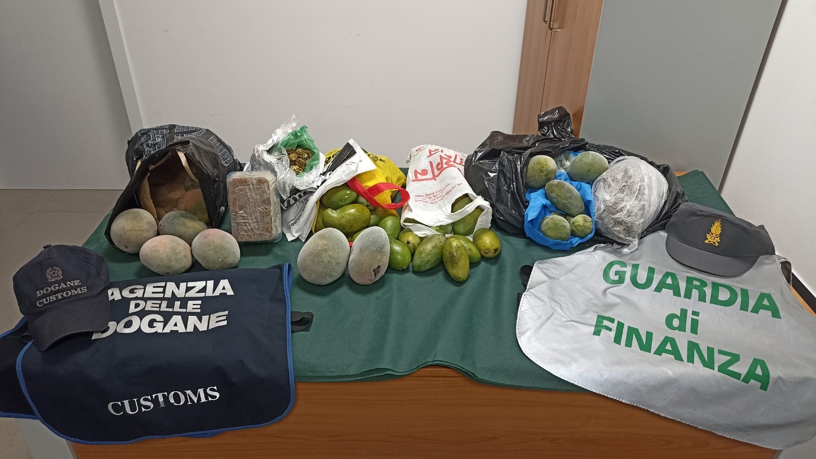 Alghero, sequestrati vegetali e carne privi di certificazione provenienti dal Bangladesh