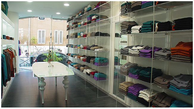 I consigli di Neon Europa: innovazione ed eleganza negli arredi in plexiglass