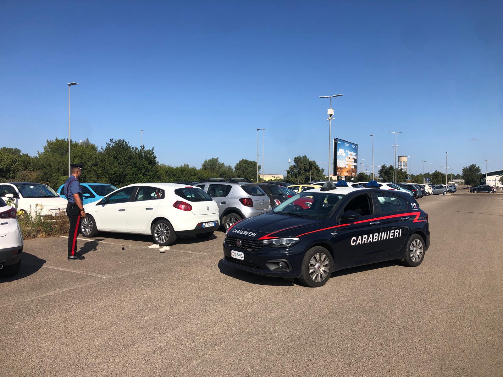 Furti su auto in sosta a Selargius, arrestato un uomo
