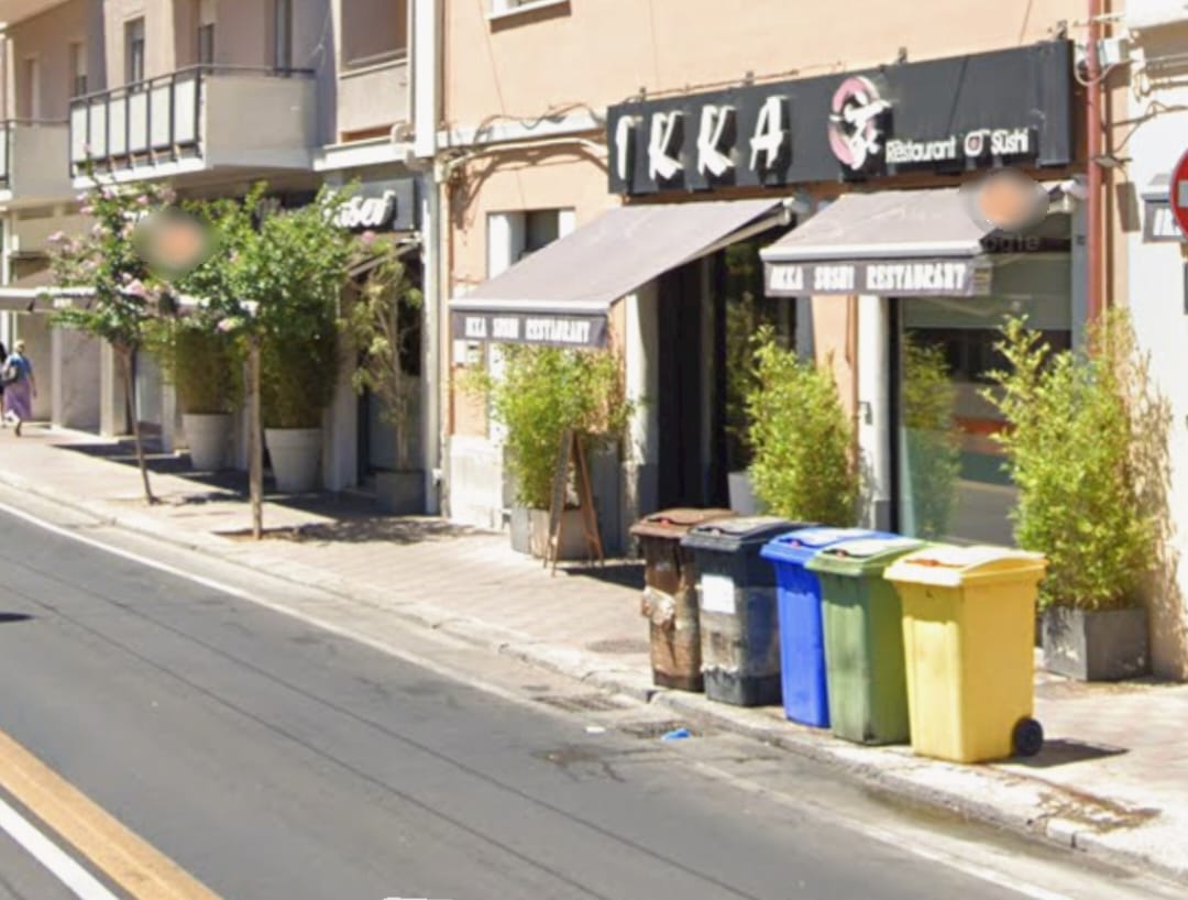 Fioriere abusive sul marciapiede: stangata a due ristoranti orientali di Cagliari