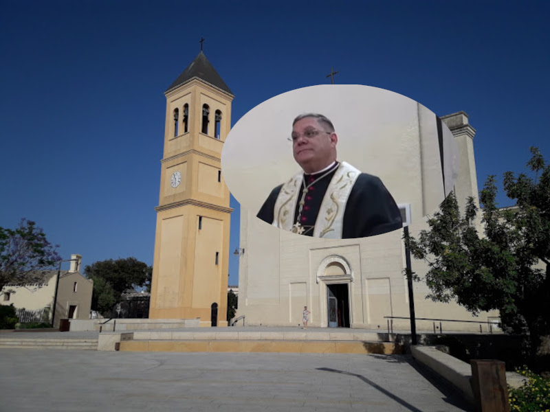 Quartucciu, i fedeli fanno chiasso alla fine del funerale e il parroco blocca le condoglianze: “Tutti fuori”