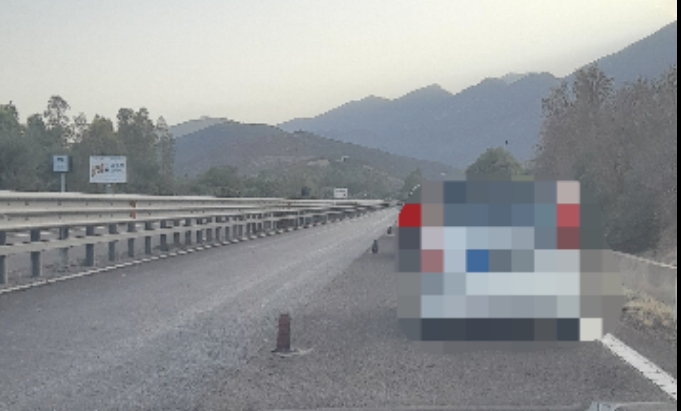 “La 131 strada di passione, ma a chi può venire in mente di asfaltare a luglio le strade in Sardegna?”