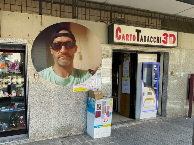 Fa incetta di tabacchi e liquidi mascherato da Batman a Cagliari, arrestato Daniele Campagnola: “Cercherà di risarcire il tabaccaio”