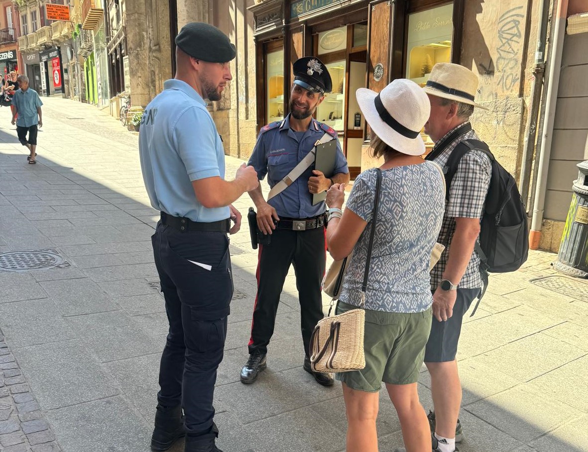 Turismo e sicurezza: a Cagliari pattugliamento misto di carabinieri e guardie portoghesi