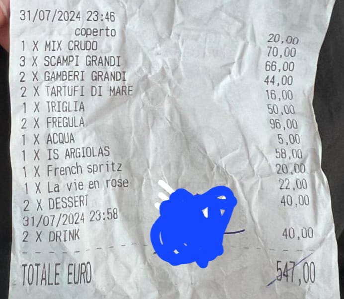 Prezzi choc in un ristorante sardo: “50 euro per una triglia e quasi cento per due fregule”